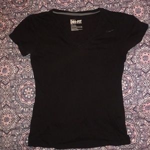 dry fit athletic tee